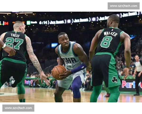 欧洲五大联赛最新战况与焦点球星表现盘点及转会动态分析报告本周 - 副本 - 副本